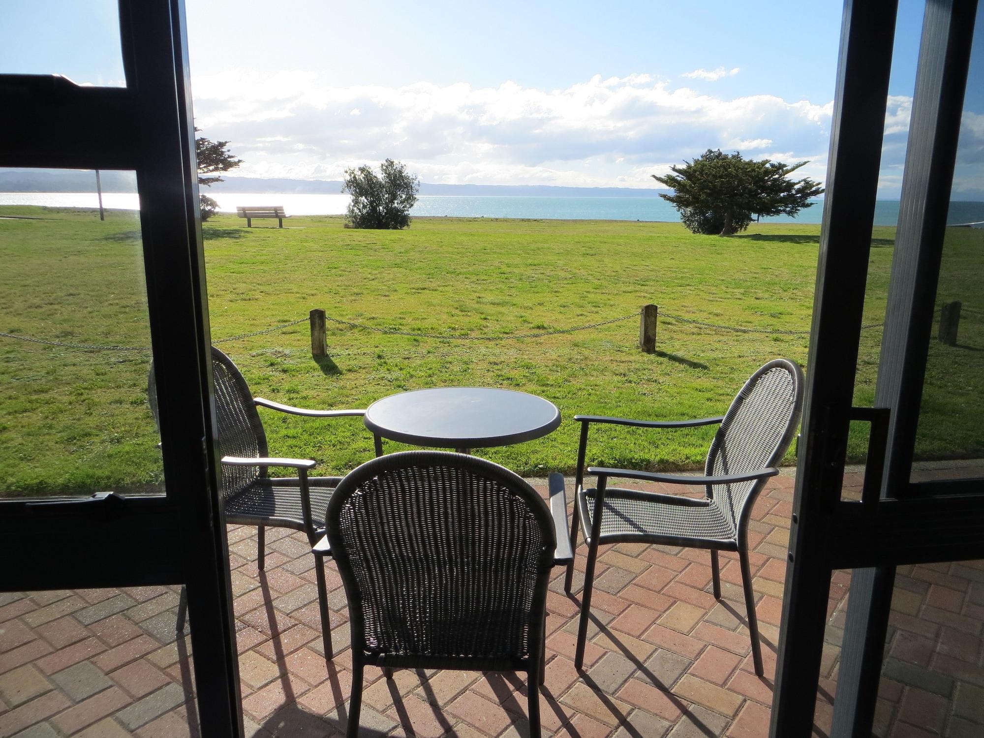 Harbour View Motel On Ahuriri Beach In Napier Nz With Sea View Suites Ngoại thất bức ảnh