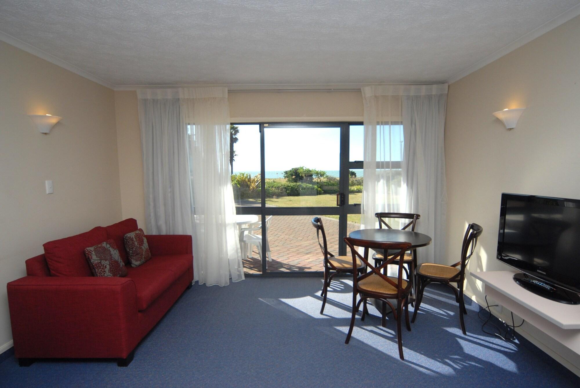 Harbour View Motel On Ahuriri Beach In Napier Nz With Sea View Suites Ngoại thất bức ảnh