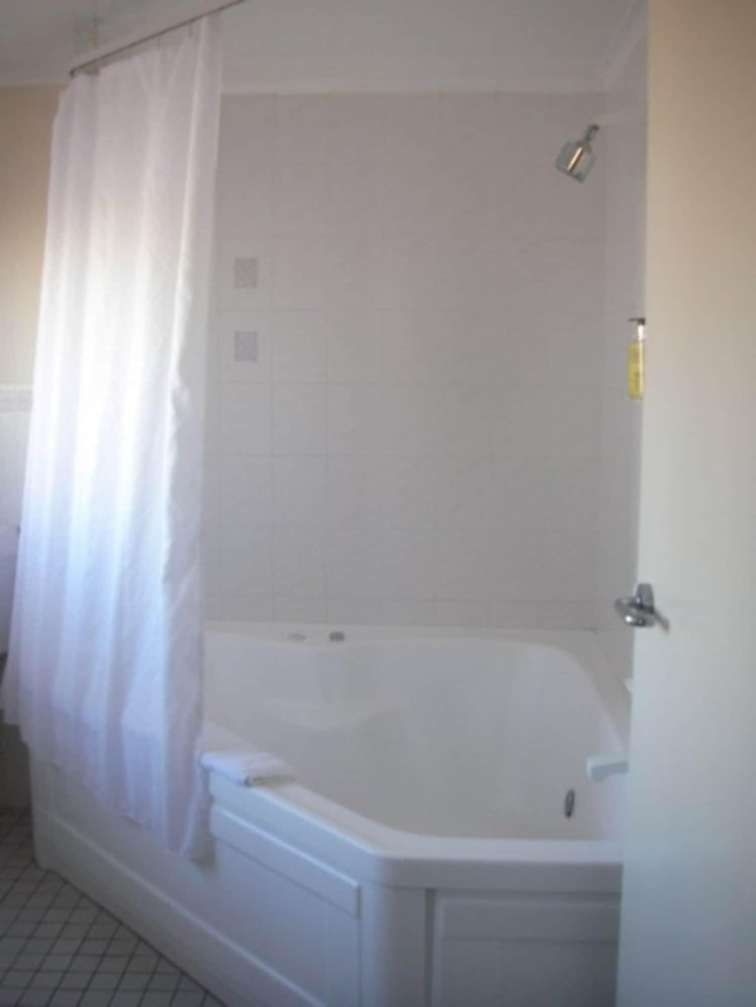 Harbour View Motel On Ahuriri Beach In Napier Nz With Sea View Suites Ngoại thất bức ảnh
