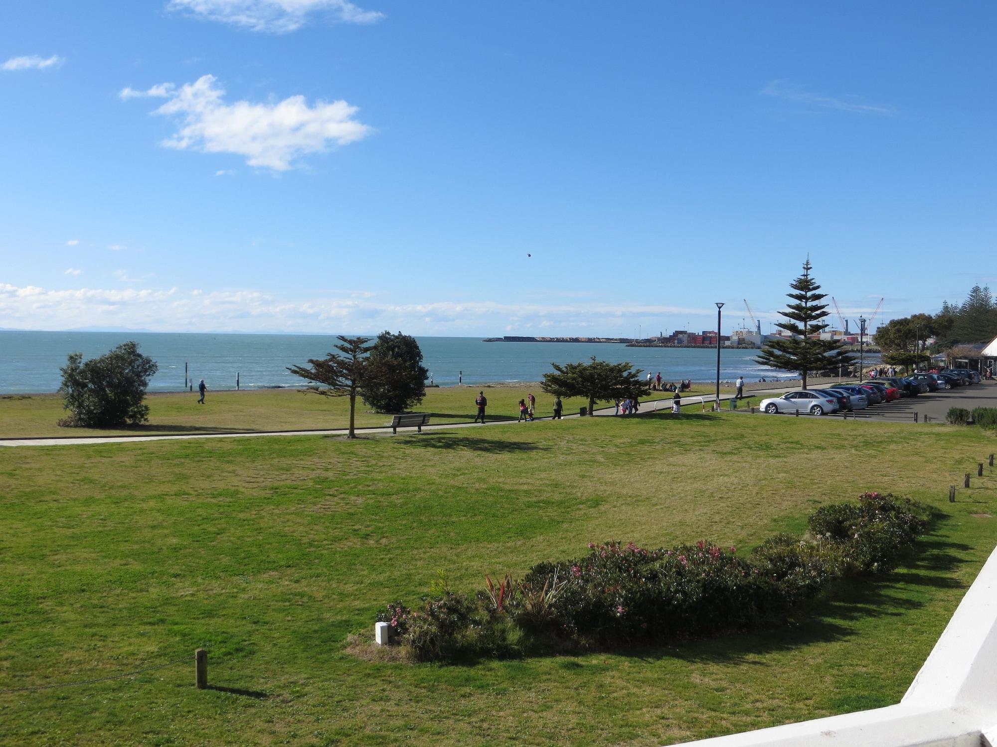 Harbour View Motel On Ahuriri Beach In Napier Nz With Sea View Suites Ngoại thất bức ảnh