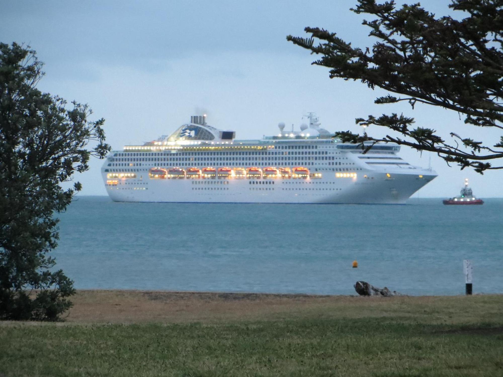 Harbour View Motel On Ahuriri Beach In Napier Nz With Sea View Suites Ngoại thất bức ảnh