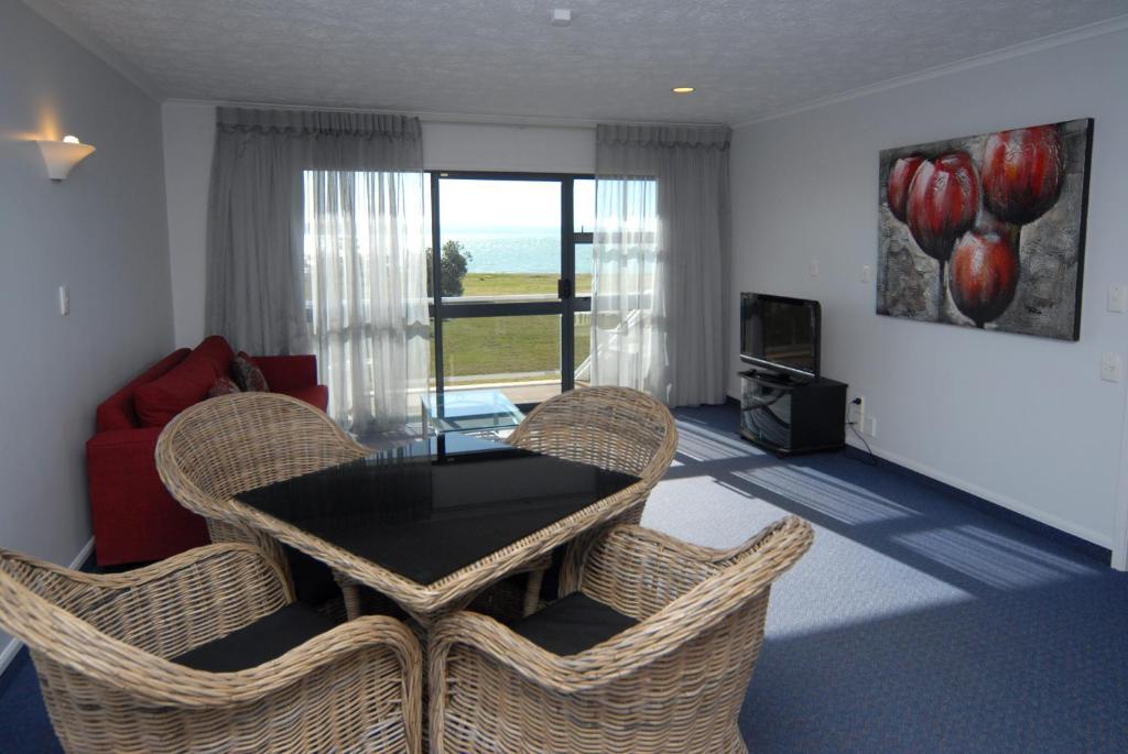 Harbour View Motel On Ahuriri Beach In Napier Nz With Sea View Suites Phòng bức ảnh