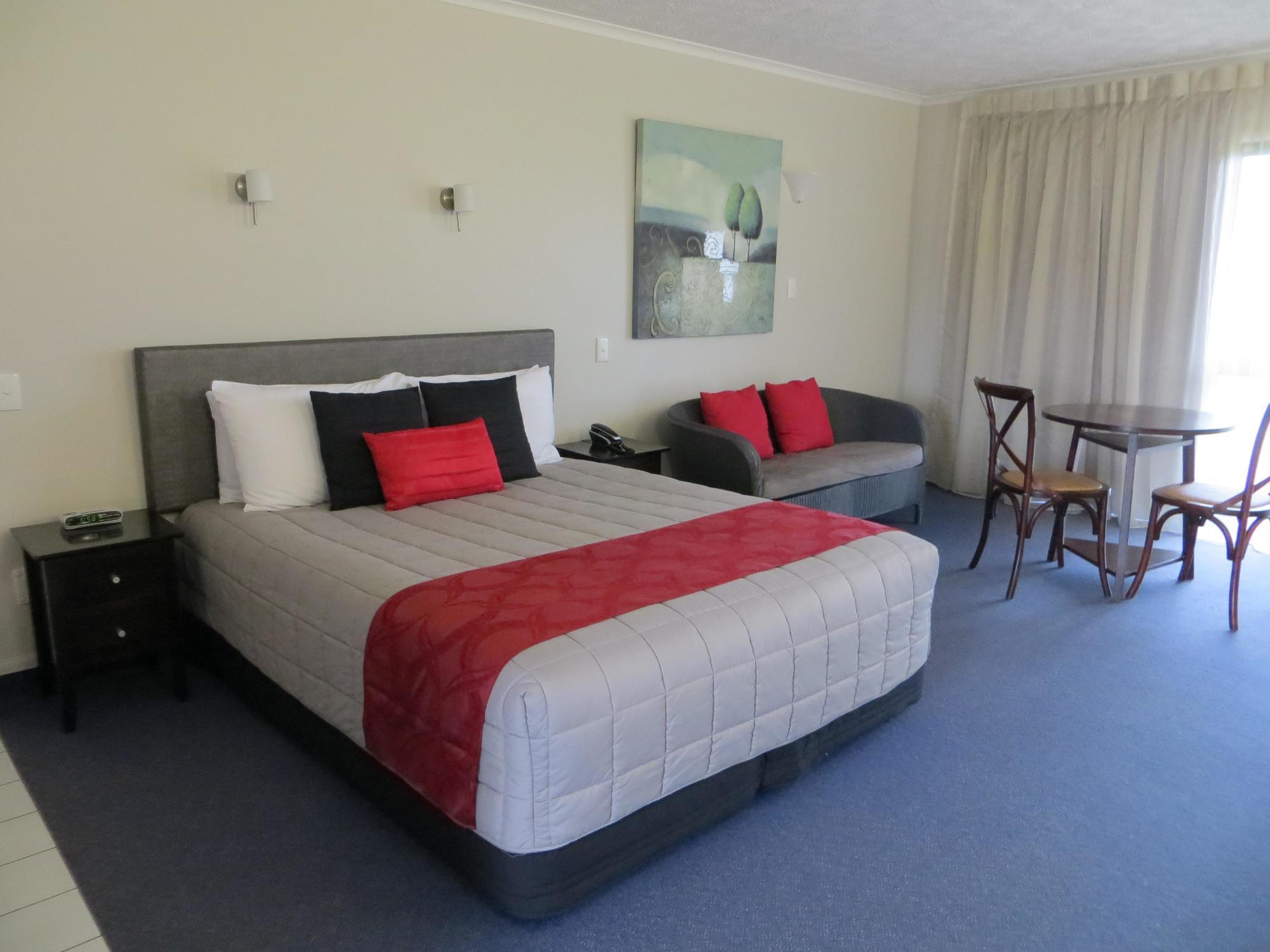 Harbour View Motel On Ahuriri Beach In Napier Nz With Sea View Suites Ngoại thất bức ảnh