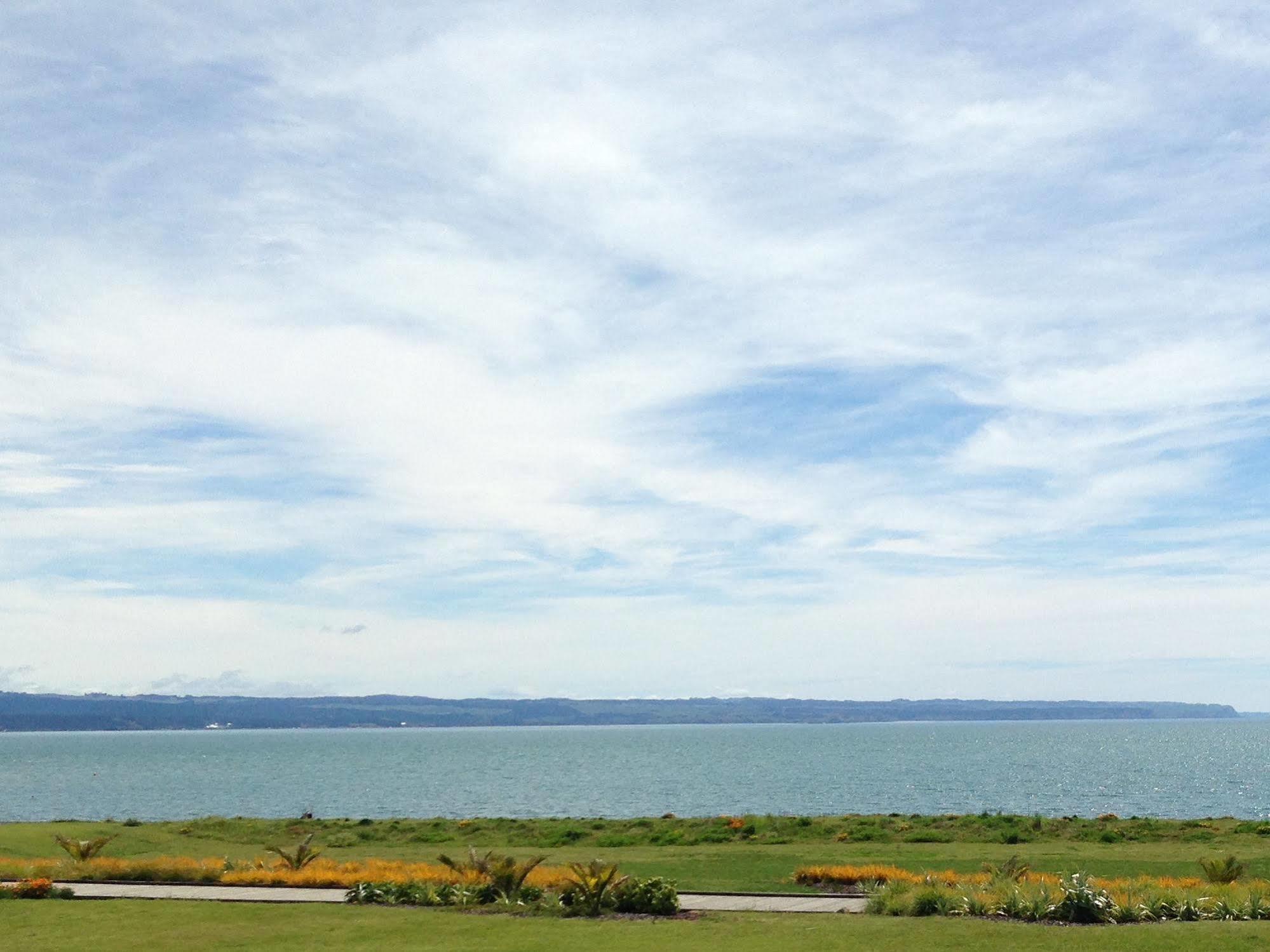 Harbour View Motel On Ahuriri Beach In Napier Nz With Sea View Suites Ngoại thất bức ảnh