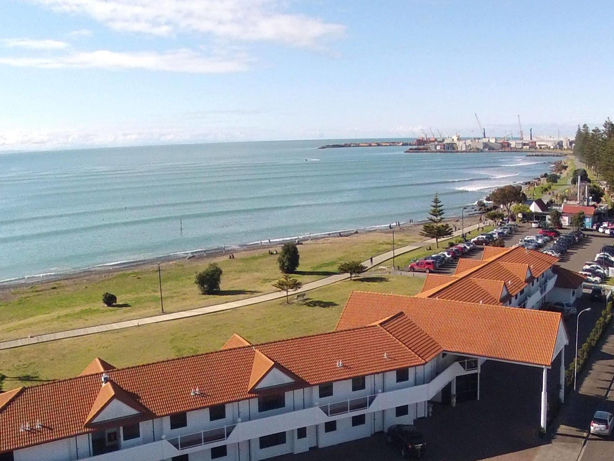 Harbour View Motel On Ahuriri Beach In Napier Nz With Sea View Suites Ngoại thất bức ảnh